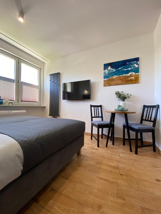 הל La Playa Apartments מראה חיצוני תמונה